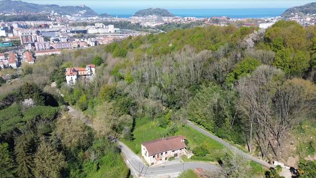 Finca rústica en Venta en Uba Bidea en Loiola