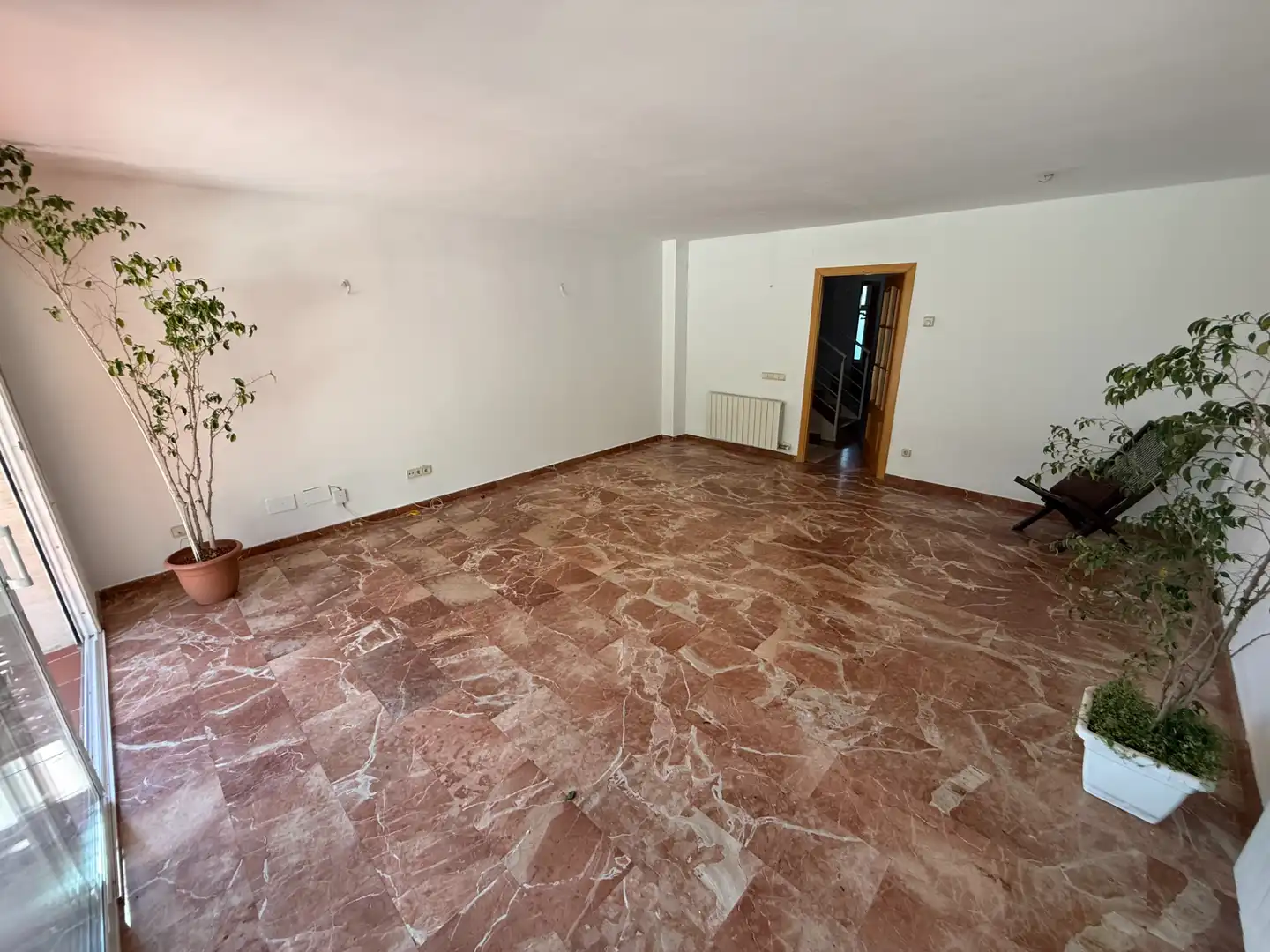 Einfamilien-Reihenhaus zum Verkauf in L'Ametlla del Vallès mit Klimaanlage, Heizung und Privatgarten