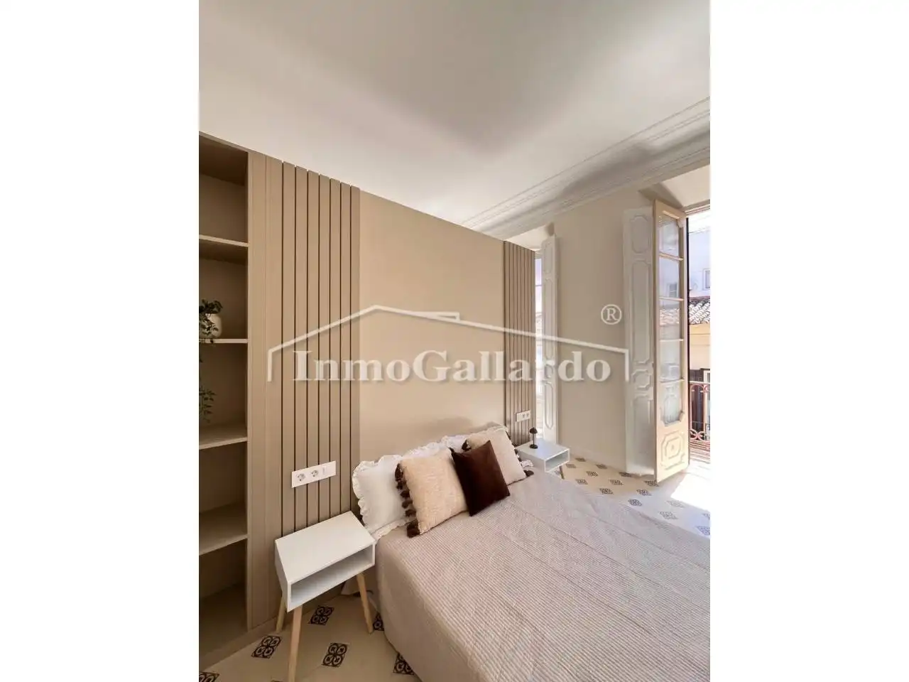 Bedroom of Flat for sale in Málaga  with Furnished and Alarm