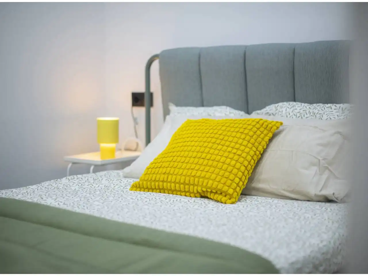Schlafzimmer von Wohnung zum Verkauf in L'Hospitalet de Llobregat mit Klimaanlage, Heizung und Parkett