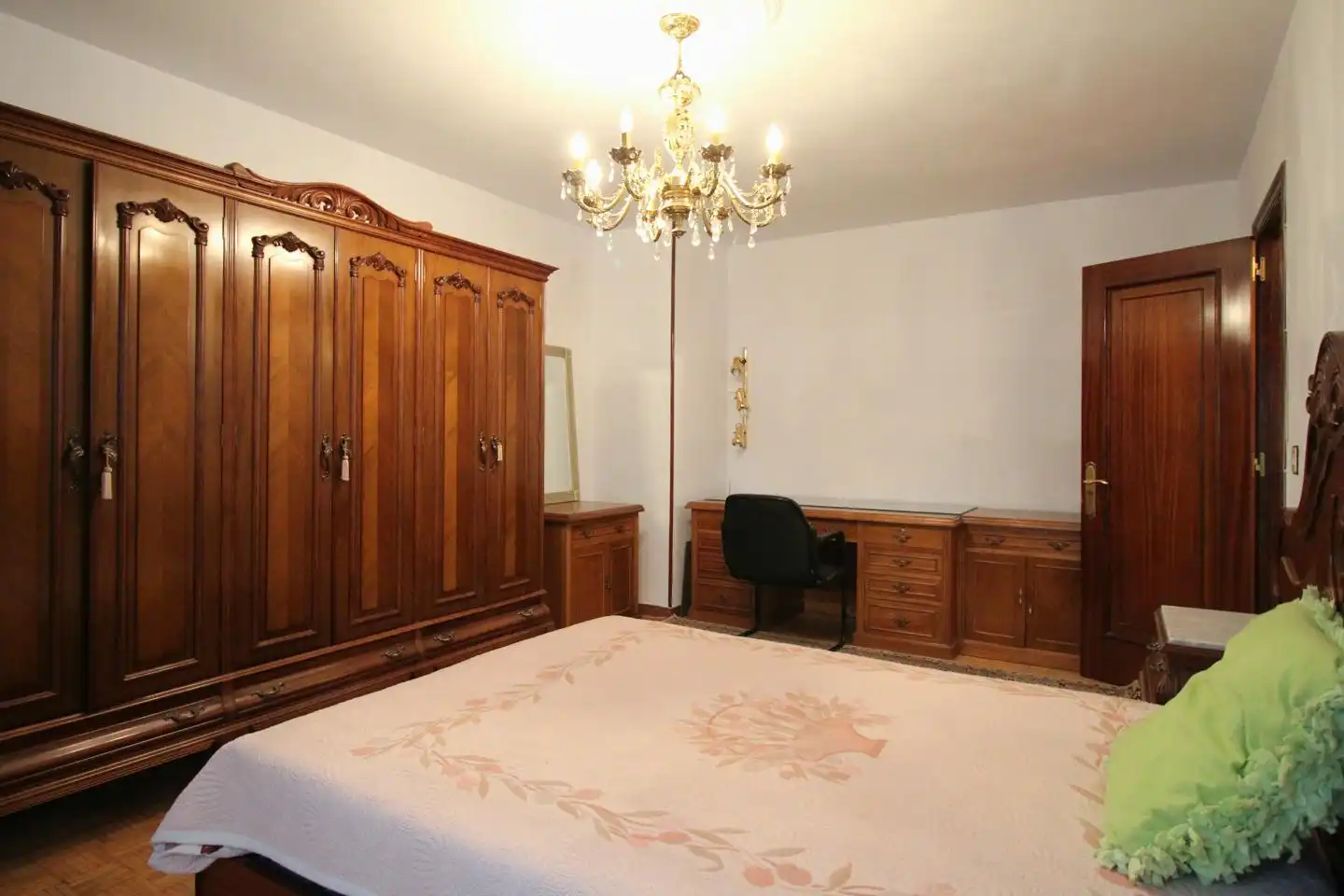 Piso de alquiler en Campoamor, 23, Salesas - Foncalada - Campoamor