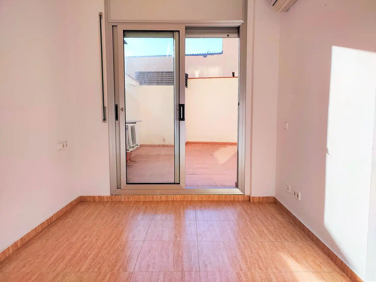 Balcony of Flat for sale in Mataró  with Air Conditioner, Heating and Terrace