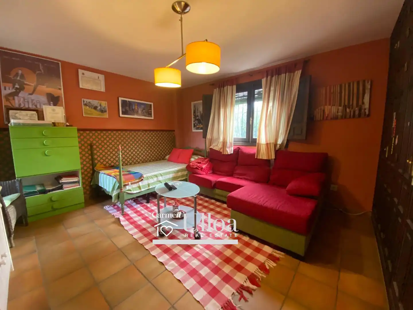 Sala d'estar de Casa o xalet en venda en Alicante / Alacant amb Jardí privat, Terrassa i Traster