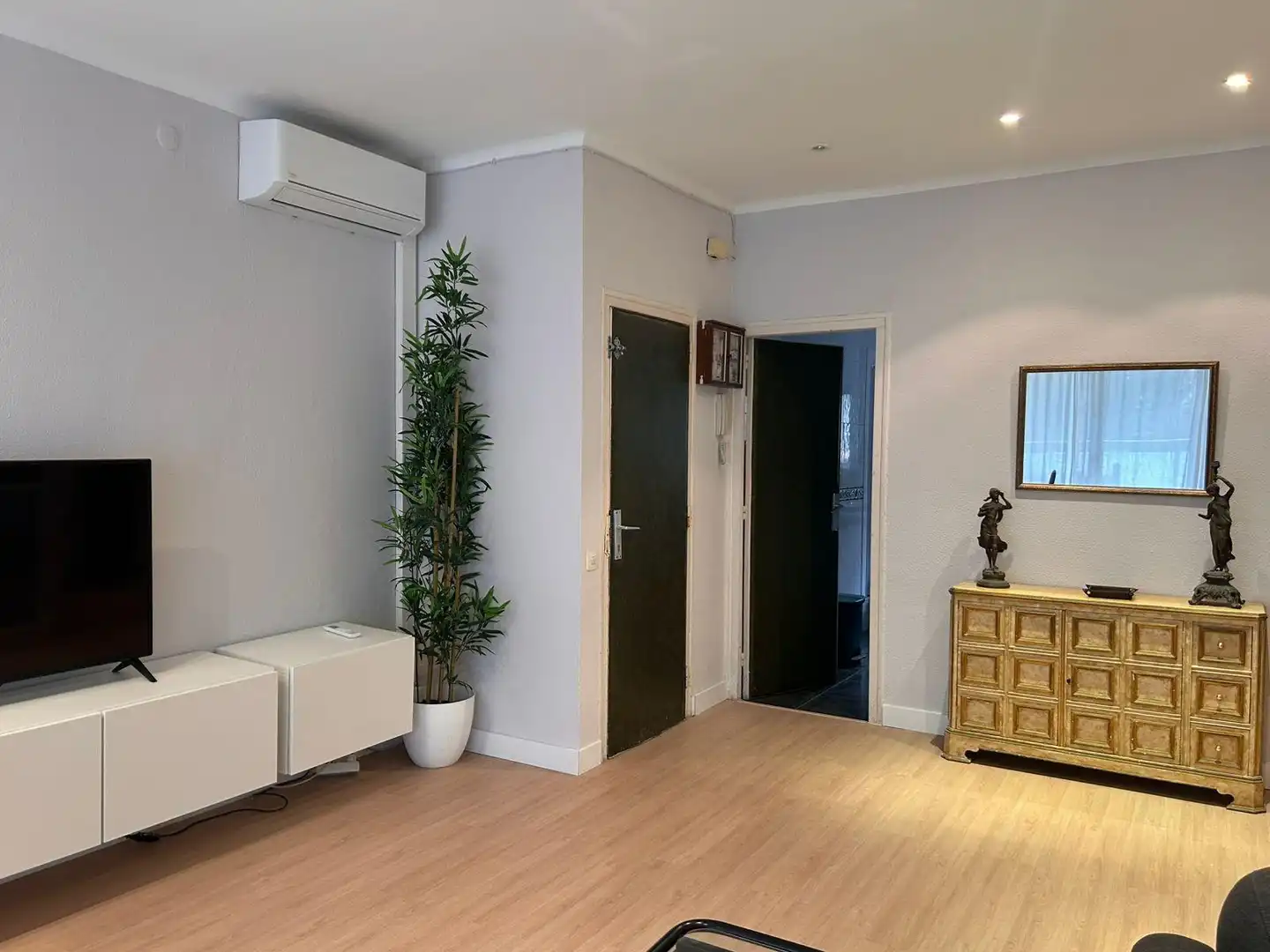 Flat for rent in La Pineda