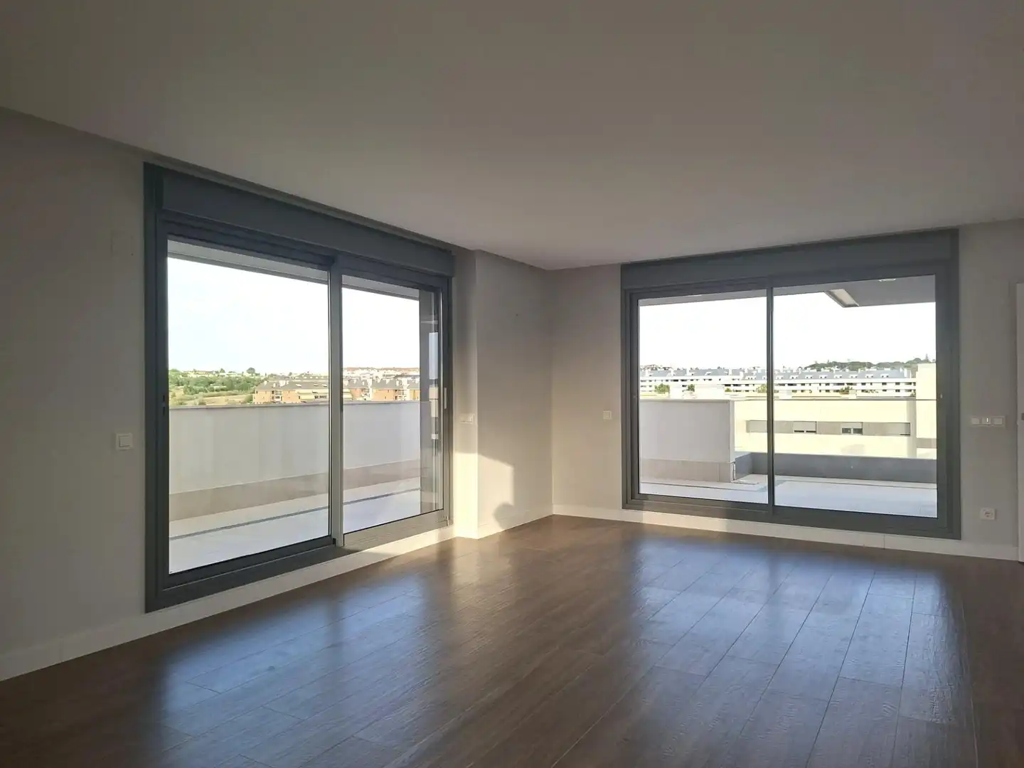 Living room of Attic for rent in Boadilla del Monte  with Terrace, Storage room and Community pool
