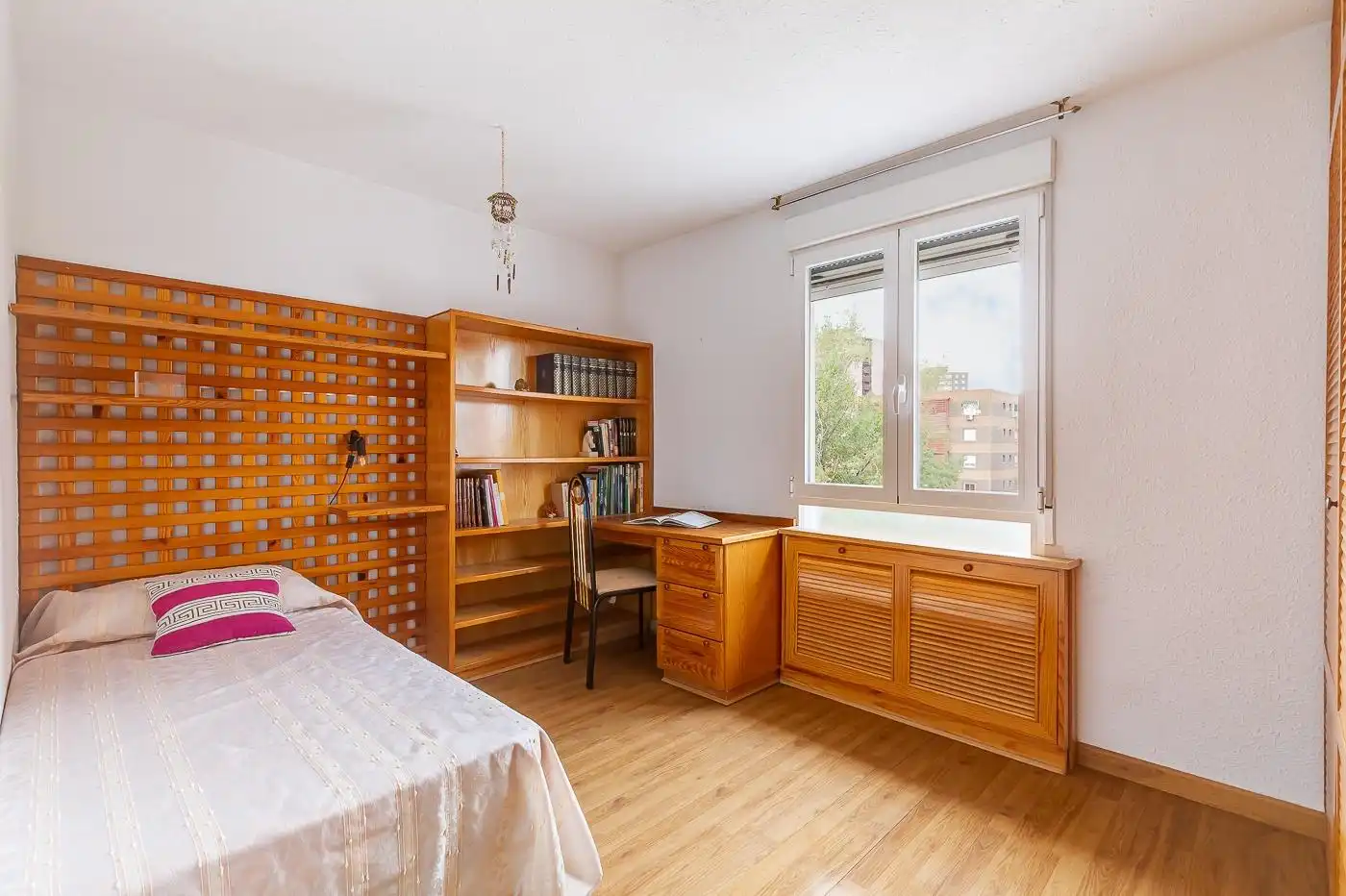 Bedroom of Flat for sale in Puente de Vallecas