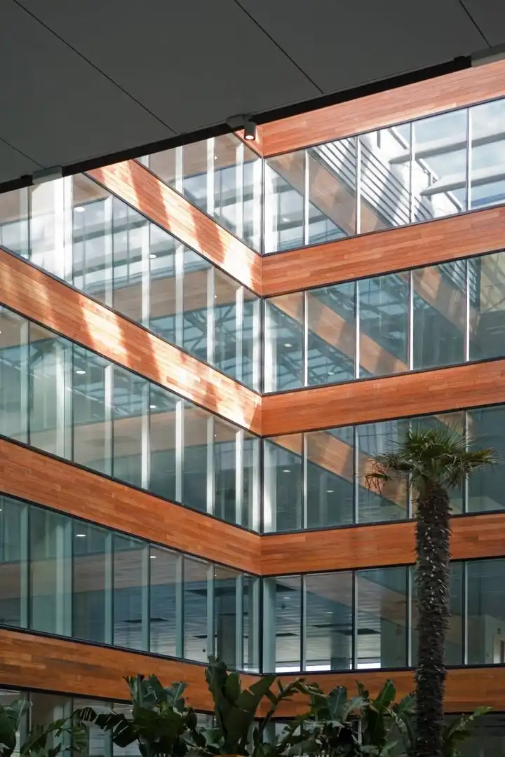 Oficina de alquiler en N/A, Almeda - El Corte Inglés