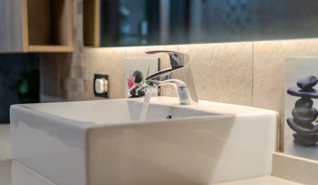 Baño de Casa o chalet en venta en San Miguel de Abona con Jardín privado, Terraza y Trastero