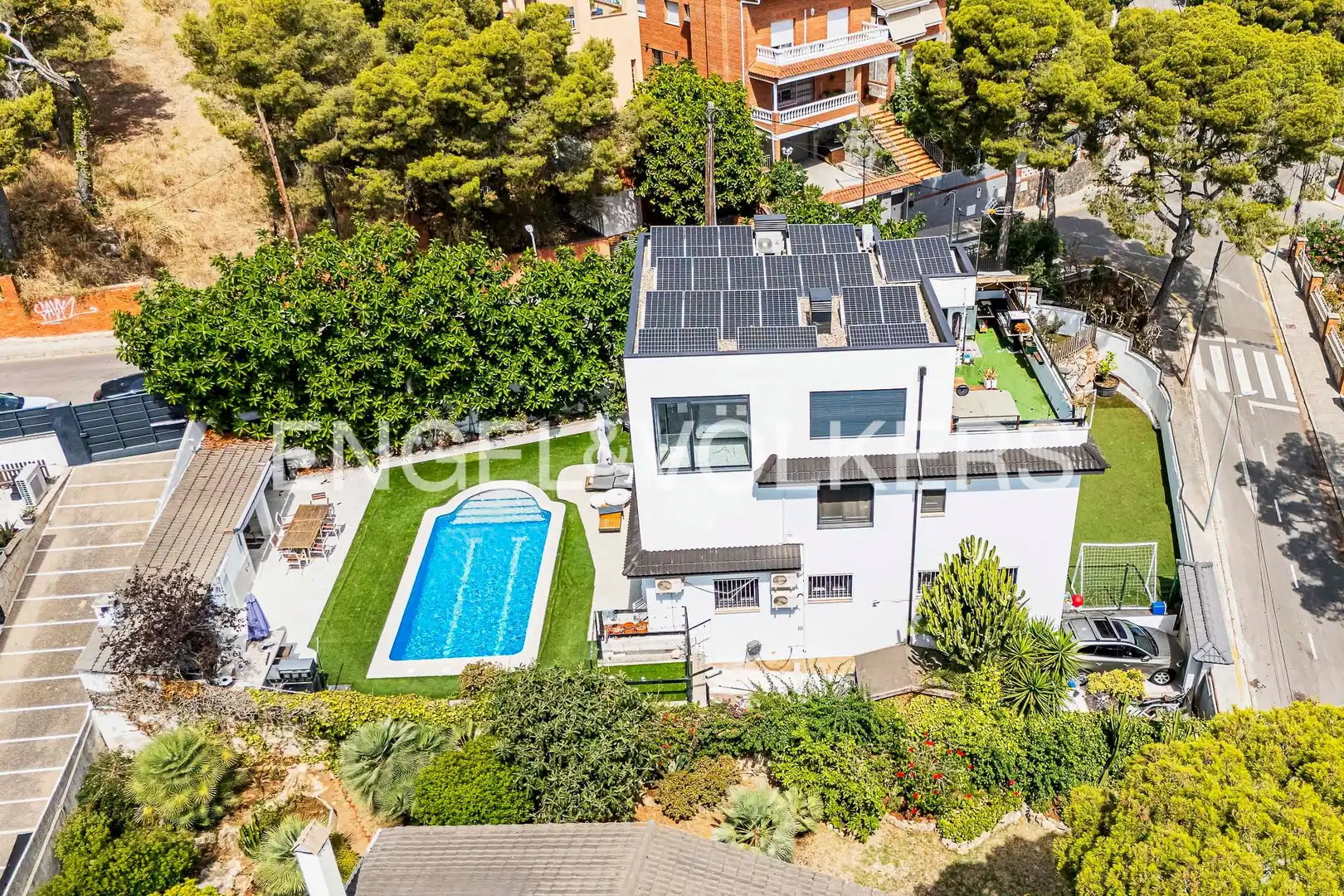 Exterior view of Houses for sale in Castelldefels  with Air Conditioner, Heating and Swimming Pool