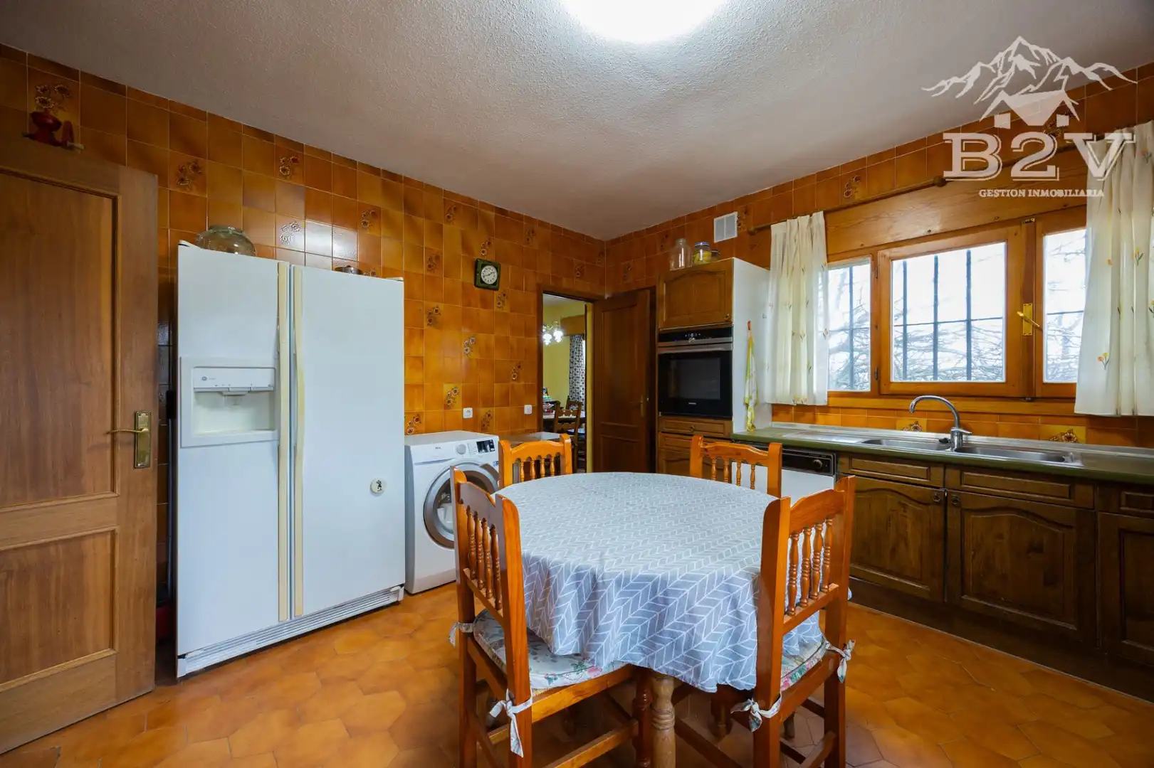 Cuina de Casa o xalet en venda en Soto del Real amb Calefacció, Jardí privat i Terrassa