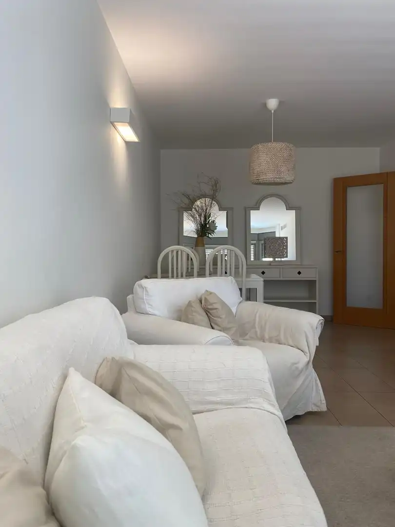 Appartement compact avec ascenseur à louer à Centre, imagen 4