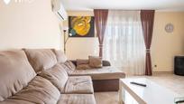 Living room of Flat for sale in Valdemoro  with Air Conditioner and Terrace