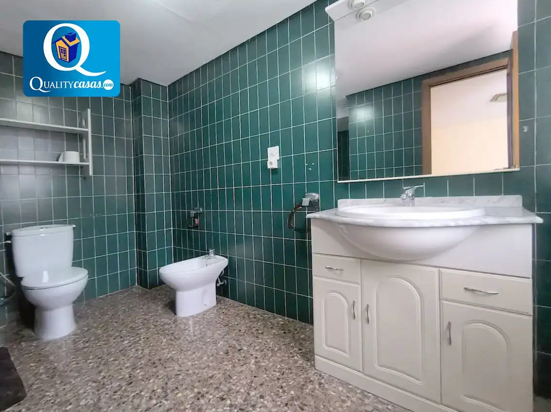Badezimmer von Wohnungen zum Verkauf in Villena mit Heizung und Terrasse