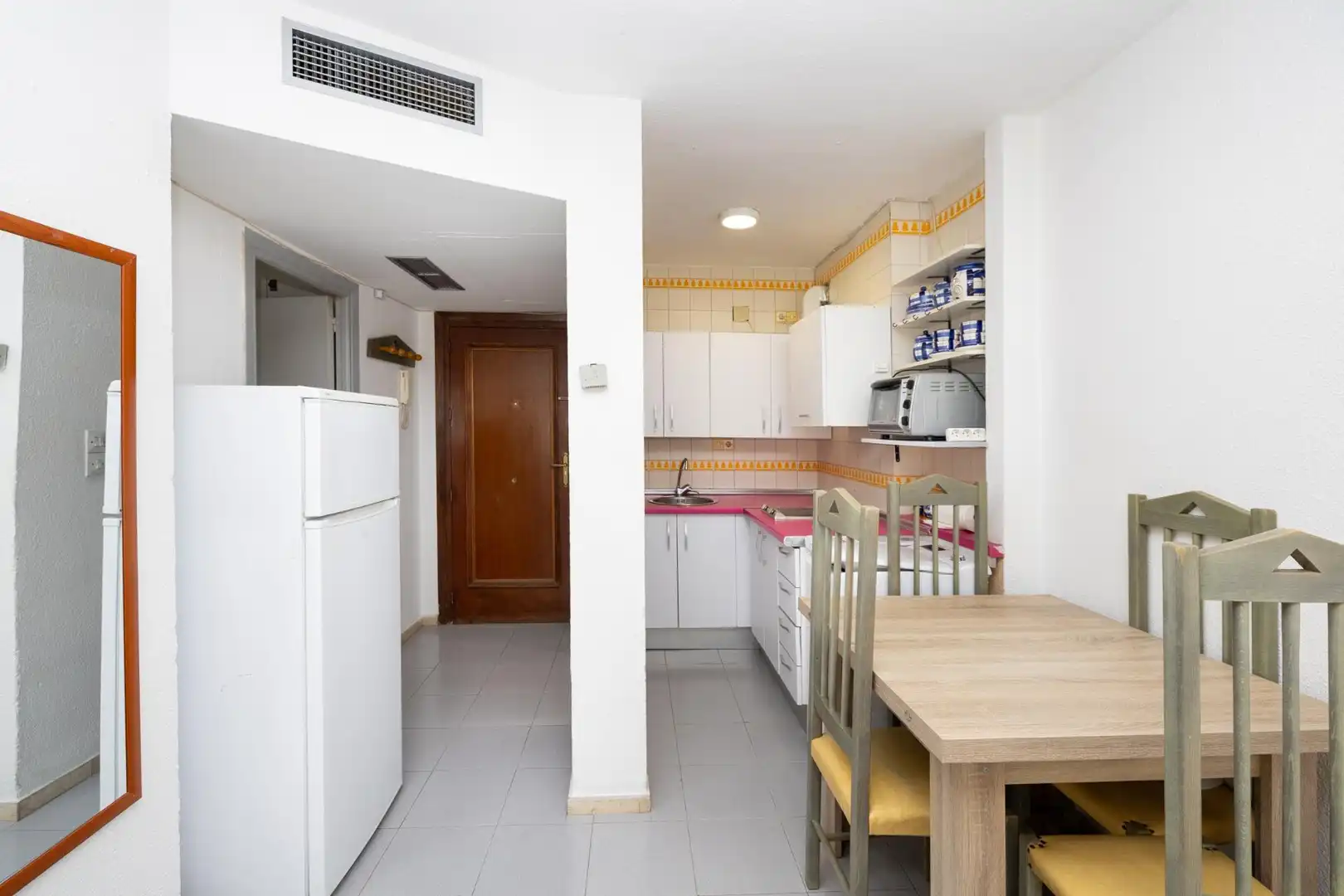 Cocina de Piso en venta en Granada con Calefacción y Terraza