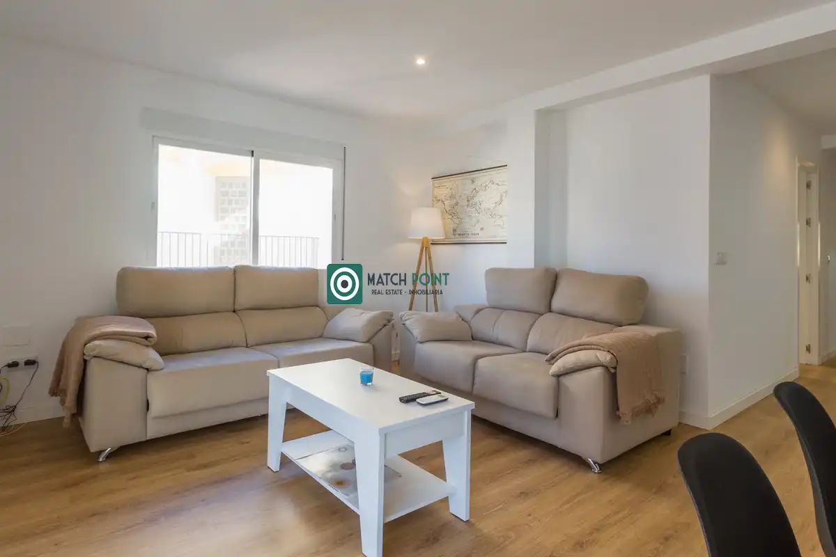 Piso de alquiler en Calle Bikini, Almuñecar Centro