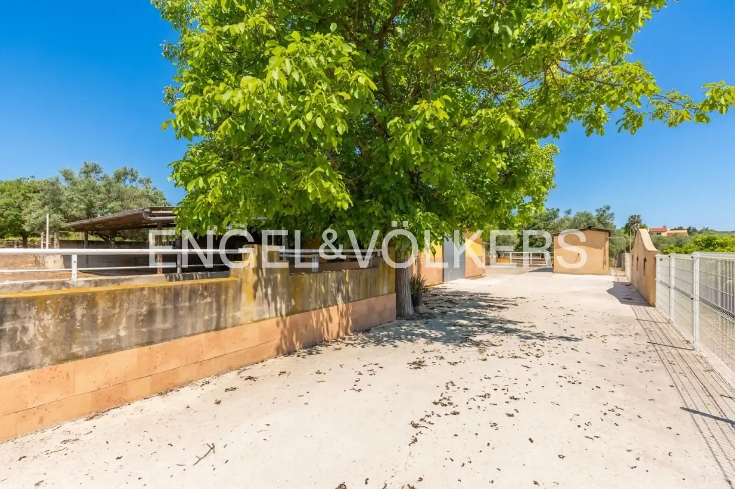 Casa o chalet en venta en Enguera con Aire acondicionado, Calefacción y Jardín privado