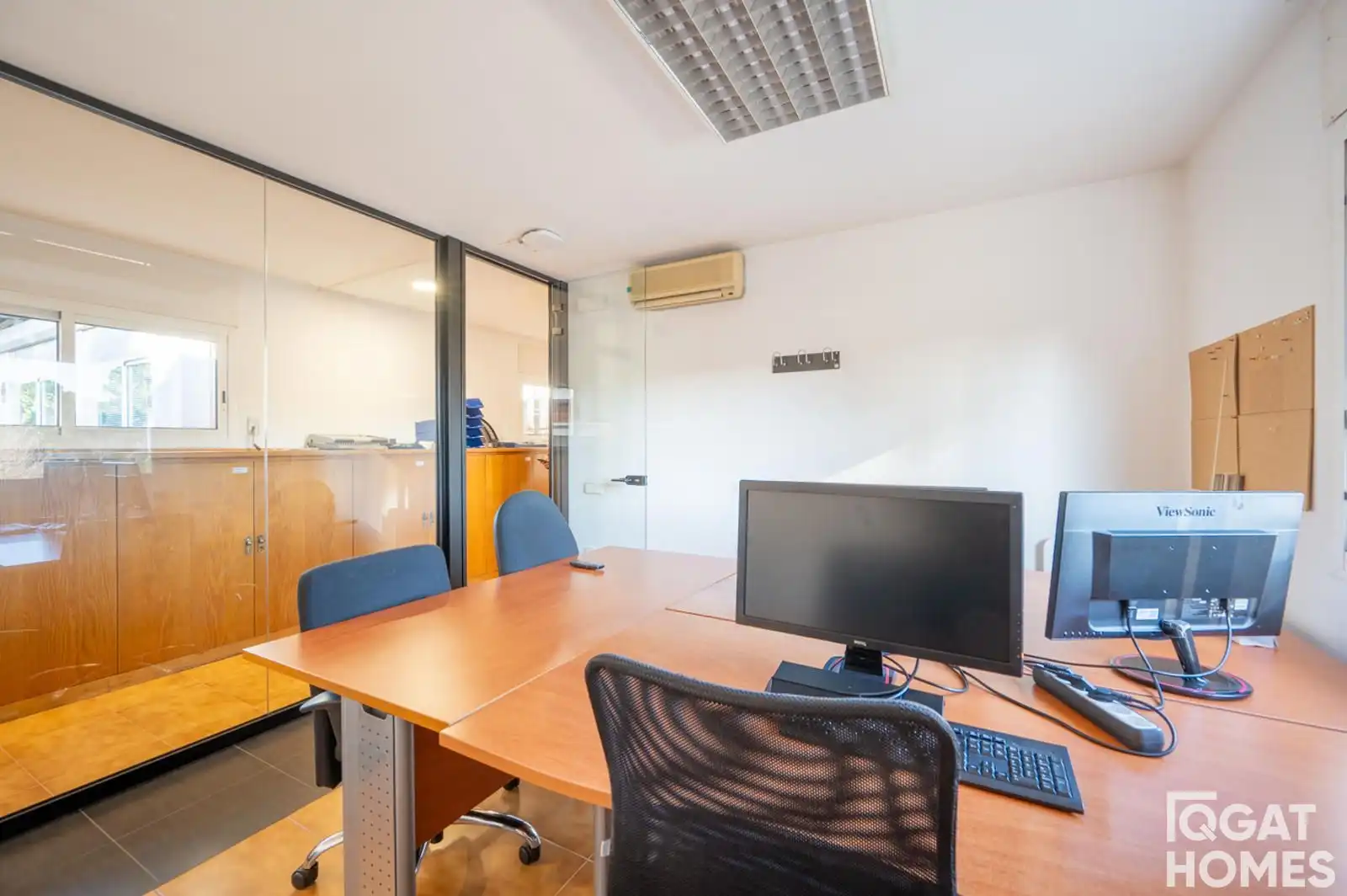 Houses for sale in Sant Cugat del Vallès  with Air Conditioner, Heating and Alarm