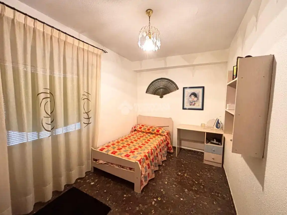 Casa amb terrassa en venda a C. Cervantes, imagen 11