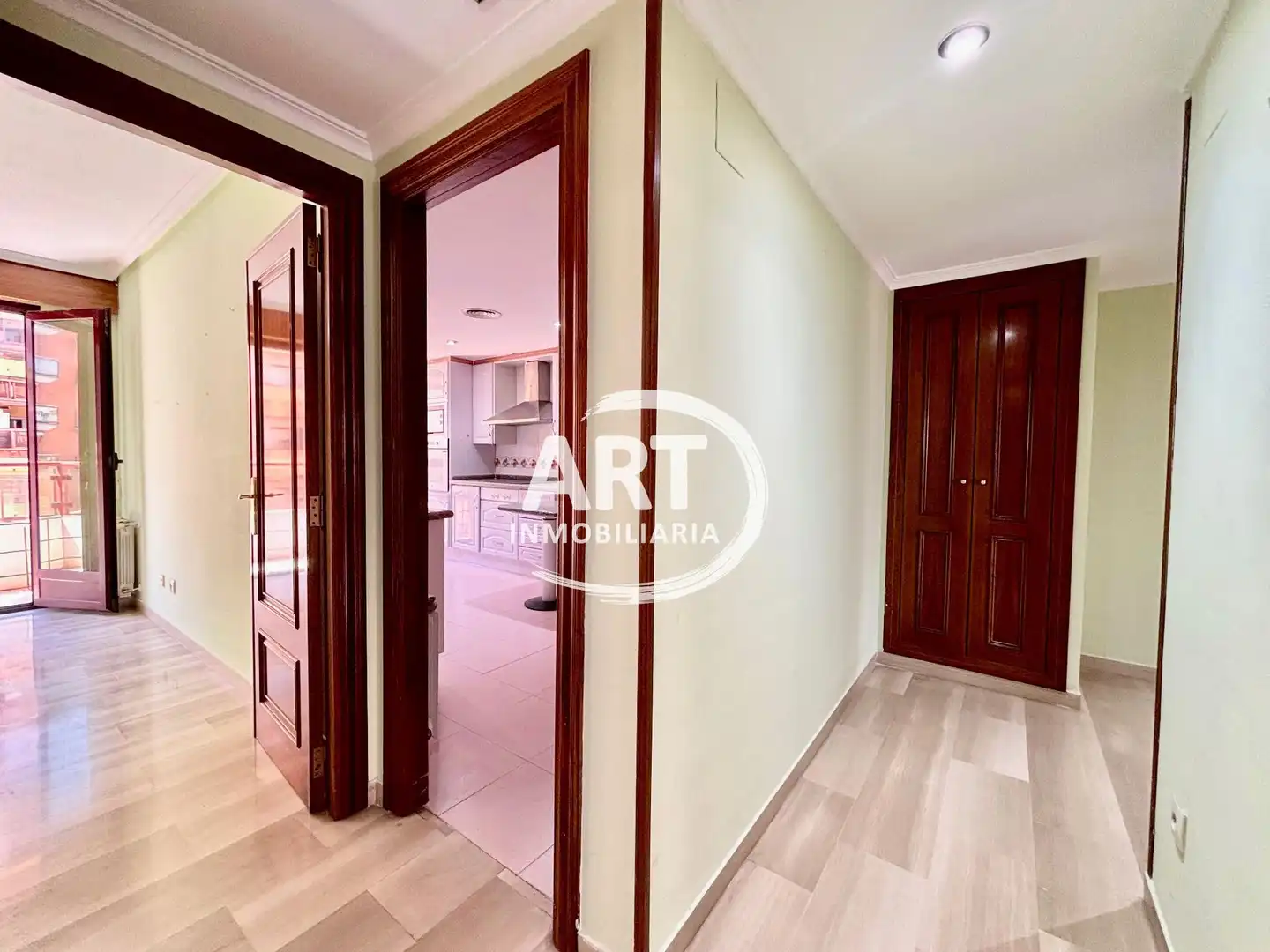 Piso en venta en Valencia con Aire acondicionado, Calefacción y Terraza