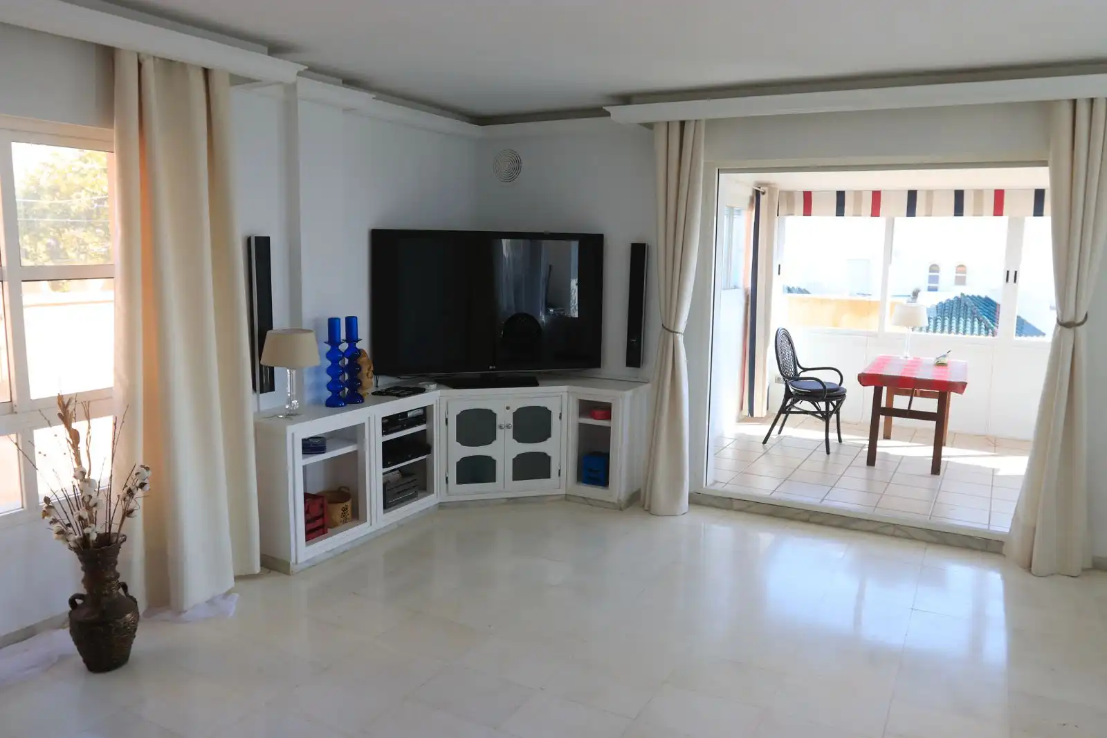 Living room of Attic for rent in Marbella Centro
