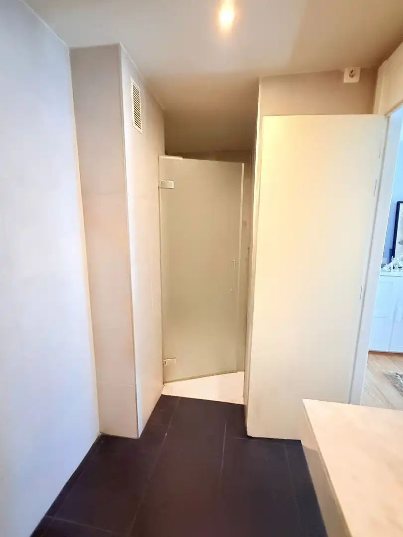 Bathroom of Duplexes for sale in Alcorcón  with Air Conditioner, Heating and Private garden