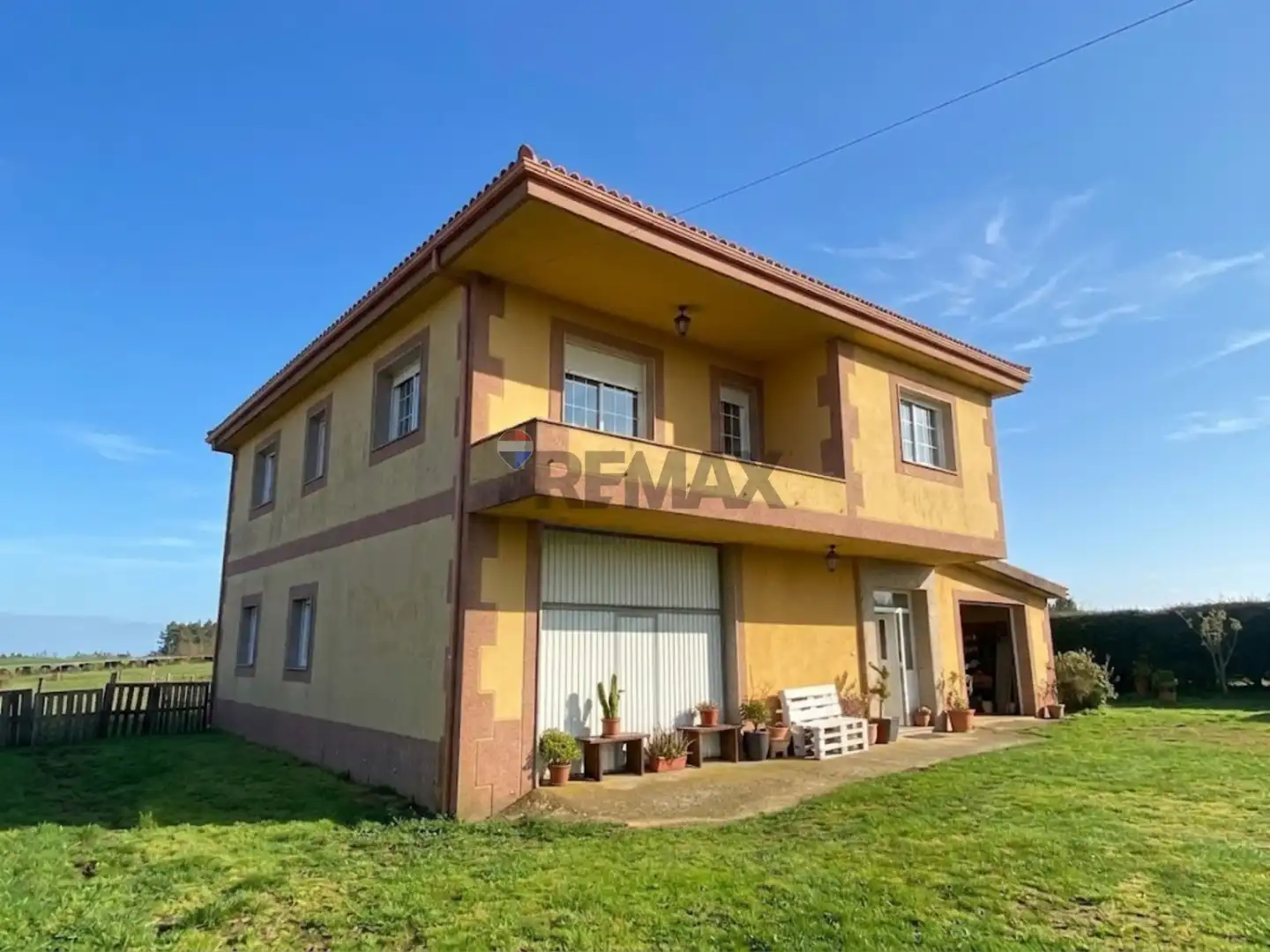 Vista exterior de Casa o chalet en venta en Lalín con Calefacción, Jardín privado y Terraza