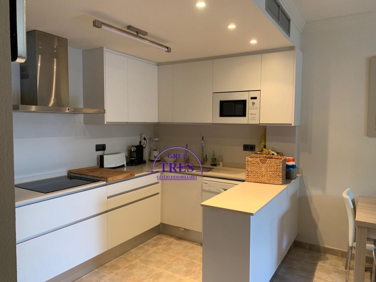 Kitchen of Flat for sale in Sant Carles de la Ràpita  with Air Conditioner, Terrace and Community pool