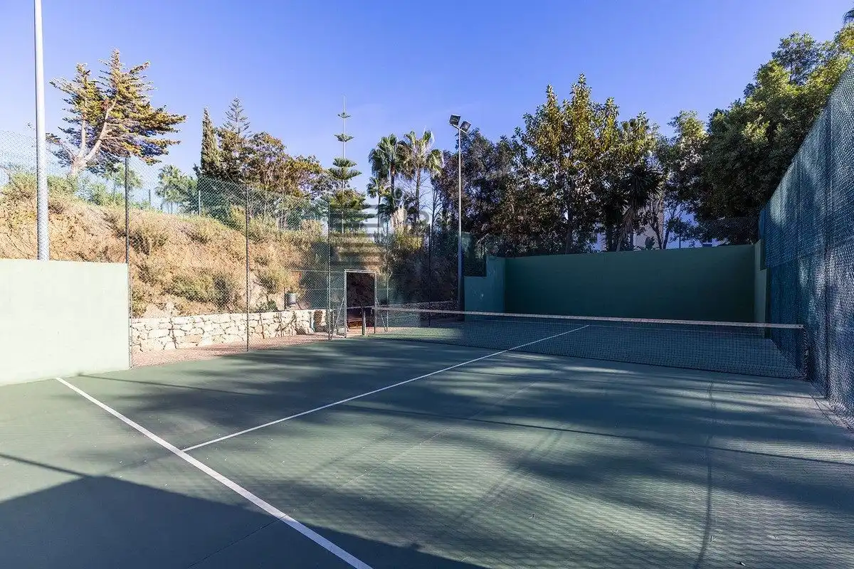 Exterior view of Attic for sale in Marbella  with Air Conditioner, Terrace and Swimming Pool