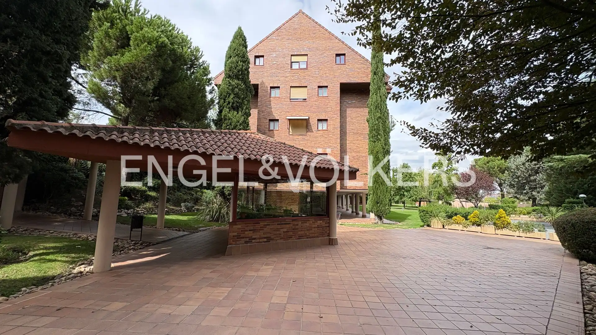 Flat with terrace to rent in Zona Carretera del Plantío, imagen 10