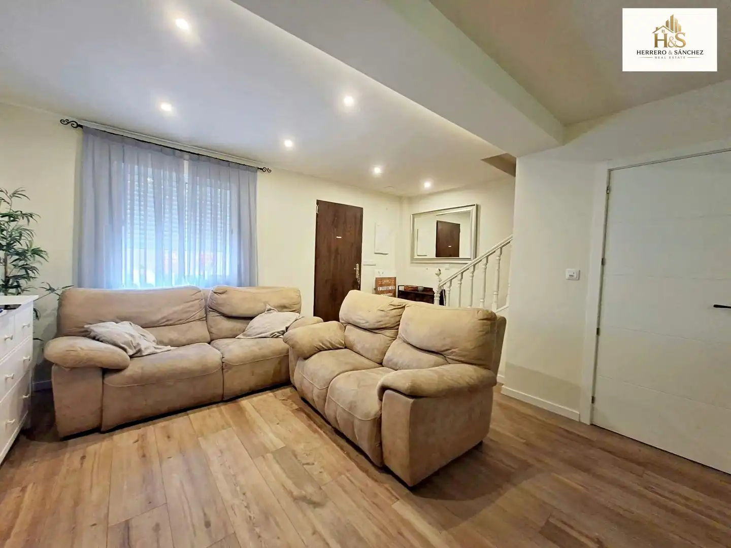 Sala d'estar de Casa o xalet en venda en Aspe amb Aire condicionat i Moblat