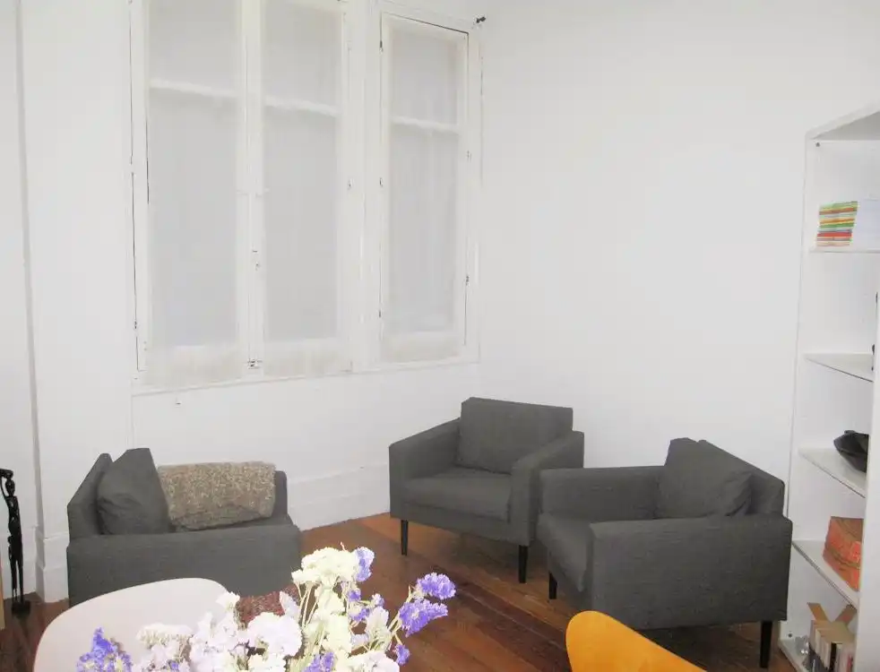 Sala de estar de Oficina de alquiler en Donostia - San Sebastián 
