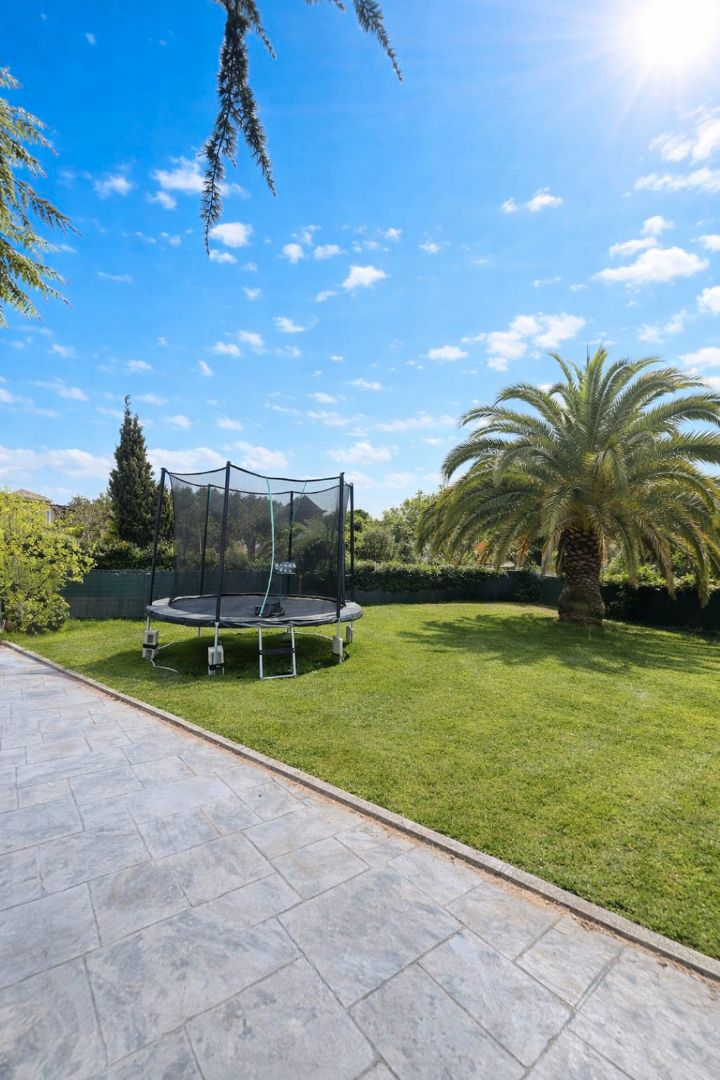 Garden of Houses for sale in El Escorial  with Air Conditioner, Heating and Private garden