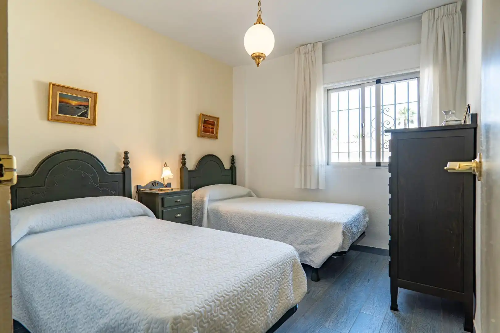 Schlafzimmer von Erdgeschoss zur Miete in Rincón de la Victoria mit Klimaanlage, Heizung und Terrasse