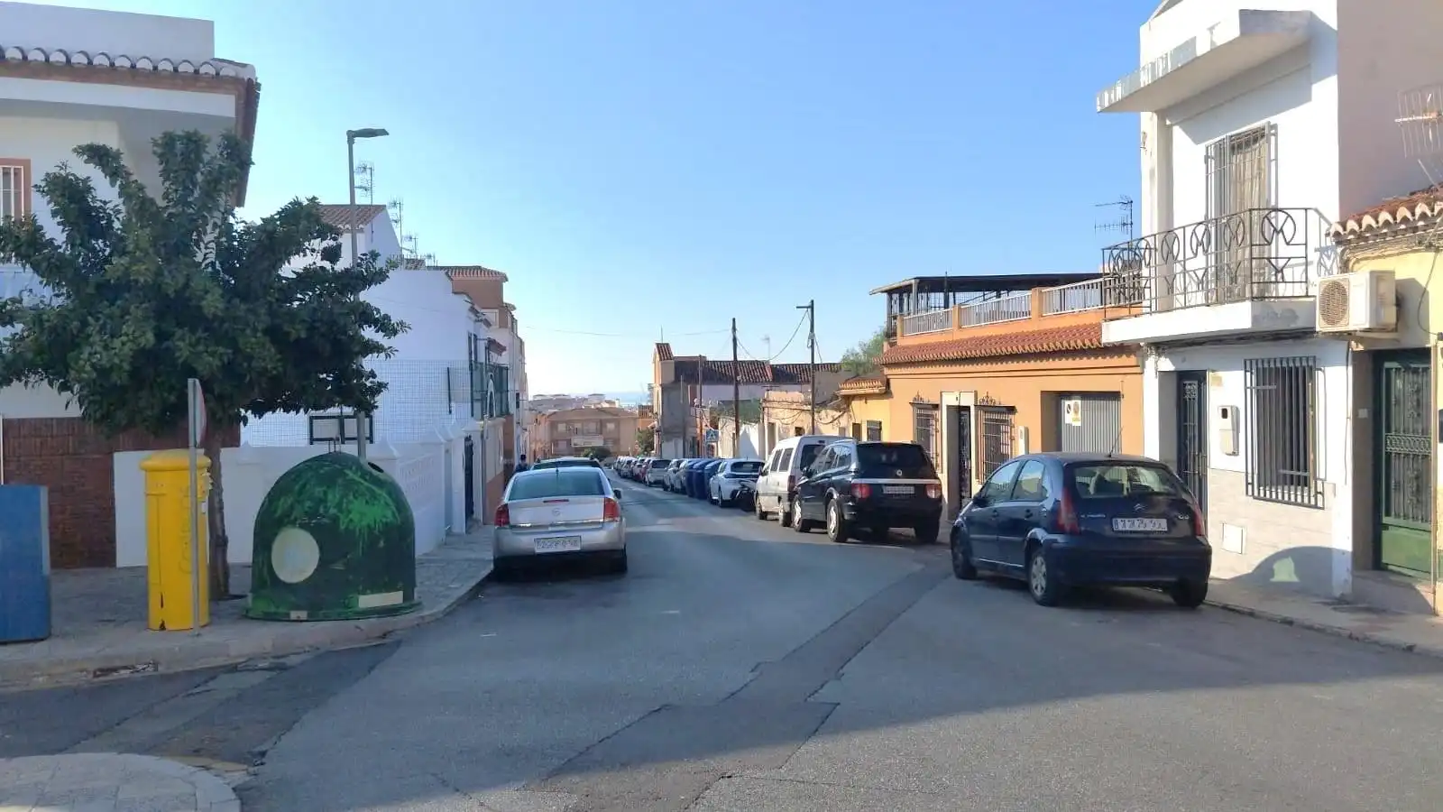 Vista exterior de Casa o xalet en venda en Motril amb Terrassa
