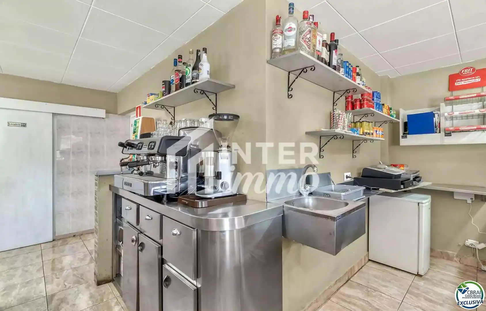 Cuina de Local en venda en Sant Pere Pescador, Girona