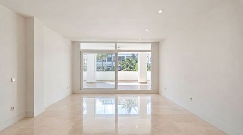Foto 5 de Apartamento en venta en 1 Bv Príncipe Alfonso Hohenloh #es:8 Planta:01 Pt, La Carolina - Guadalpín, Marbella
