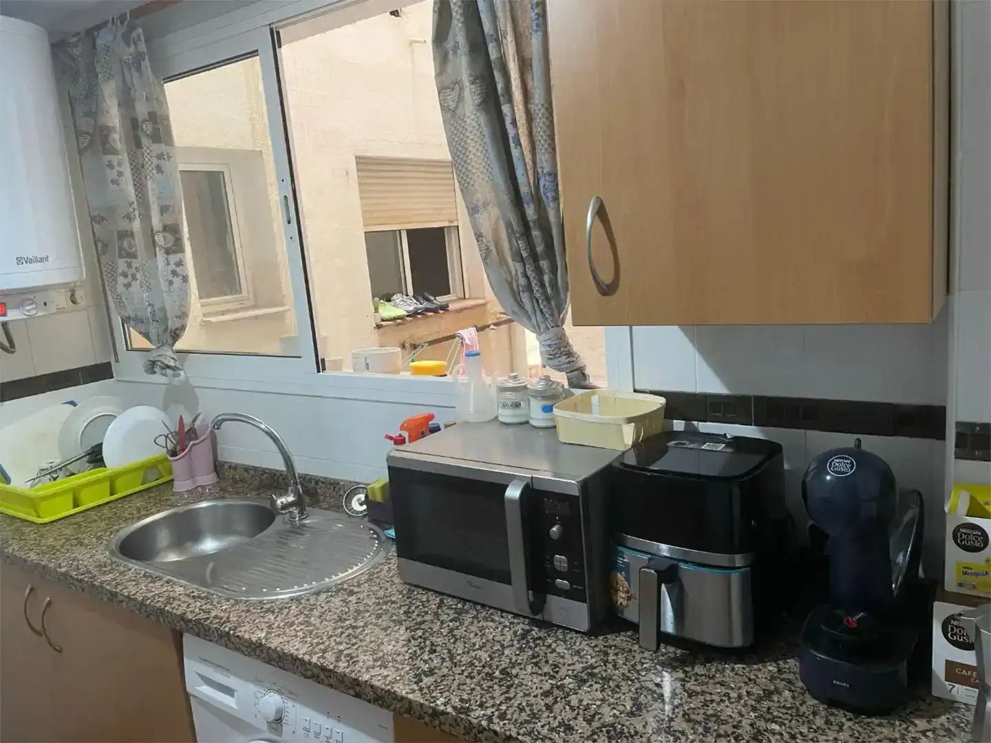 Kitchen of Flat for share in Málaga  with Air Conditioner, Furnished and Oven