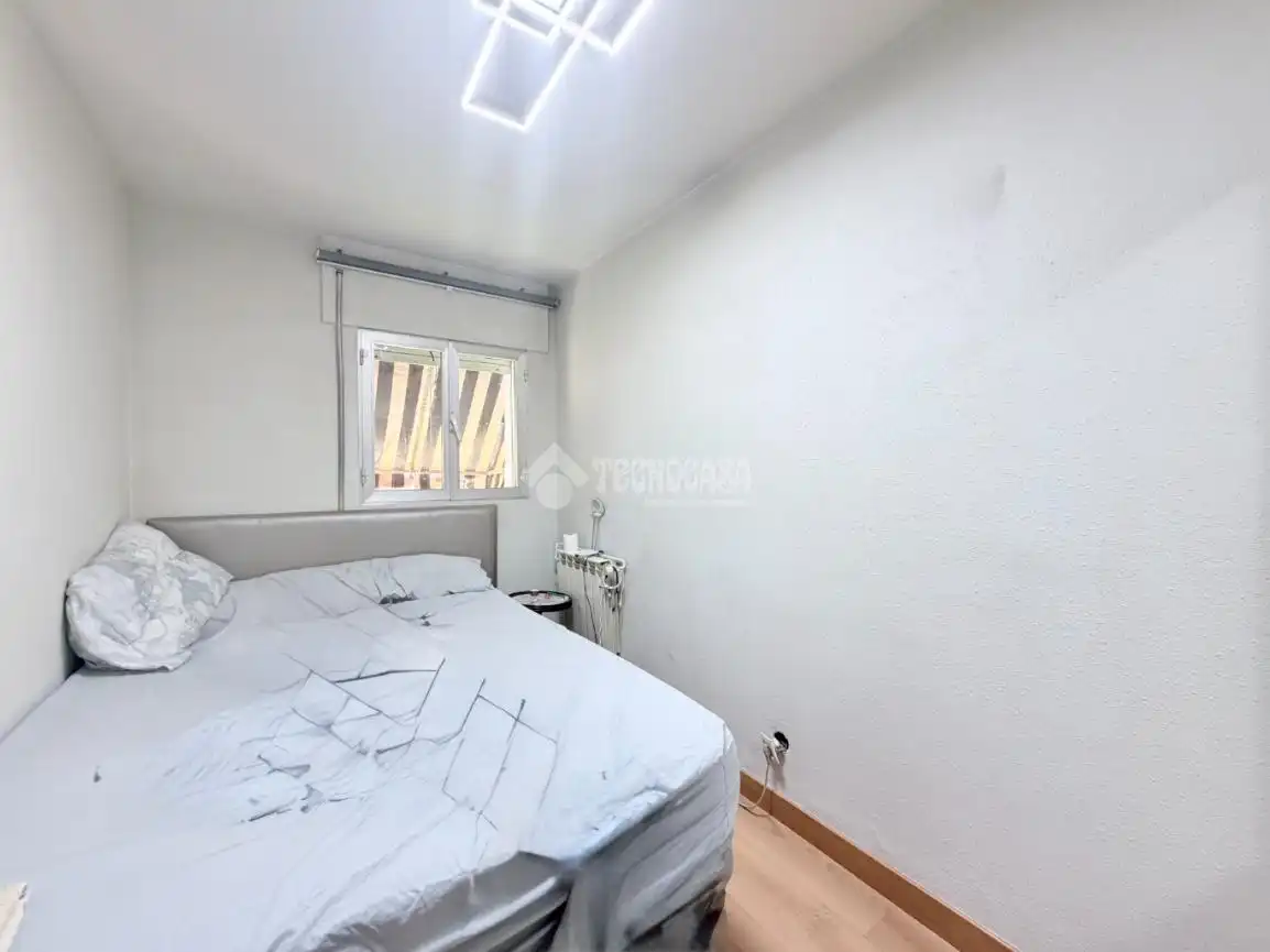 Schlafzimmer von Wohnung zum Verkauf in Madrid mit Klimaanlage, Heizung und Terrasse