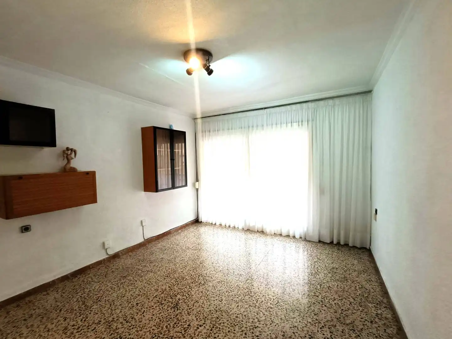 Living room of Flat for sale in Alicante / Alacant  with Terrace and Balcony