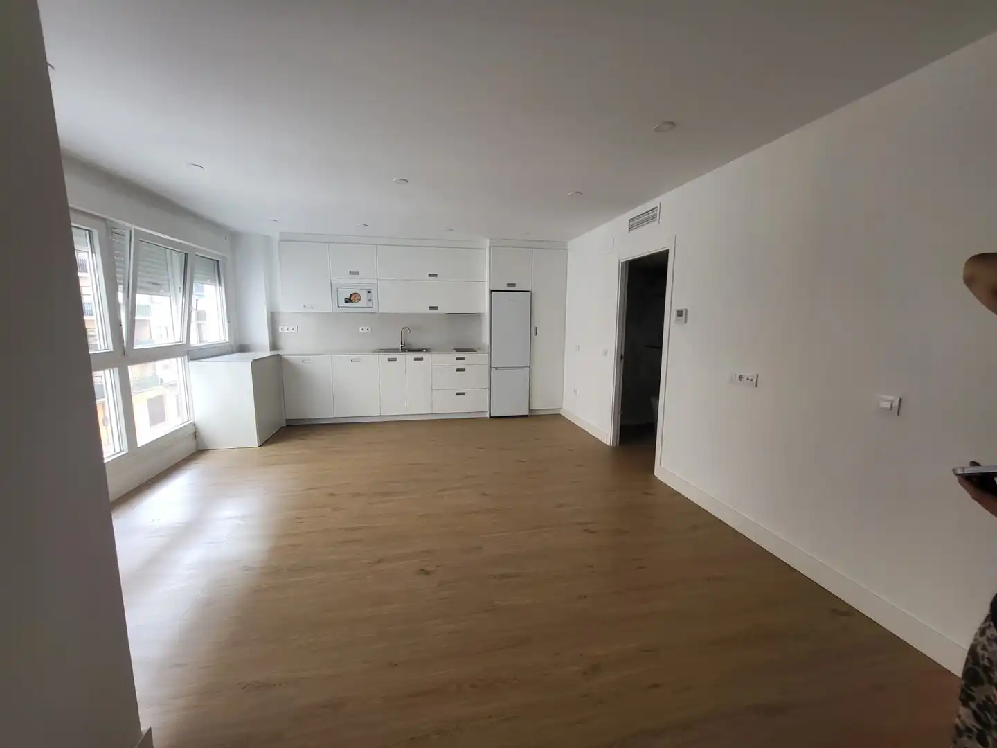 Appartement compact avec ascenseur à louer à Santa Marina