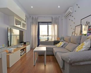 Living room of Flat for sale in Cáceres Capital  with Air Conditioner, Heating and Storage room