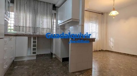 Foto 2 de Piso en venta en Avenida Ramon y Cajal, Barrio del Nervión, Sevilla Capital