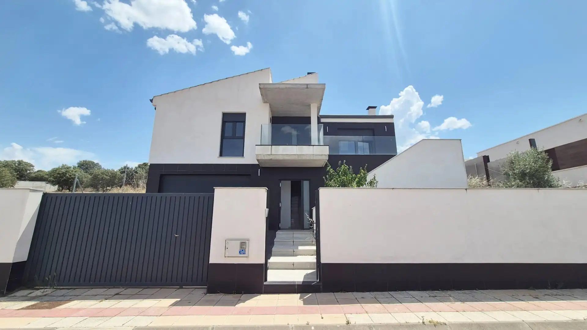 Vista exterior de Casa o chalet en venta en Carrascal de Barregas con Aire acondicionado, Calefacción y Jardín privado