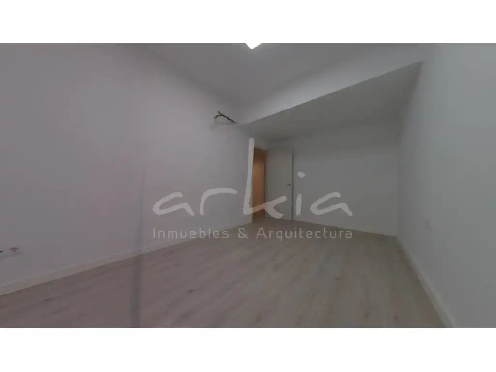 Oficina en venta en Valencia