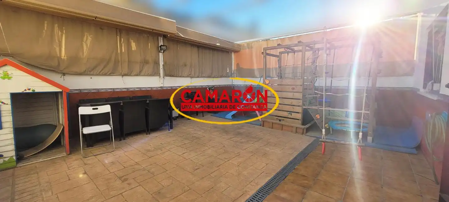 Terraza de Casa adosada en venta en Coria del Río con Aire acondicionado