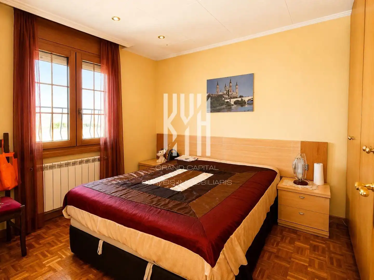 Bedroom of Attic for sale in Girona  with Air Conditioner, Heating and Balcony