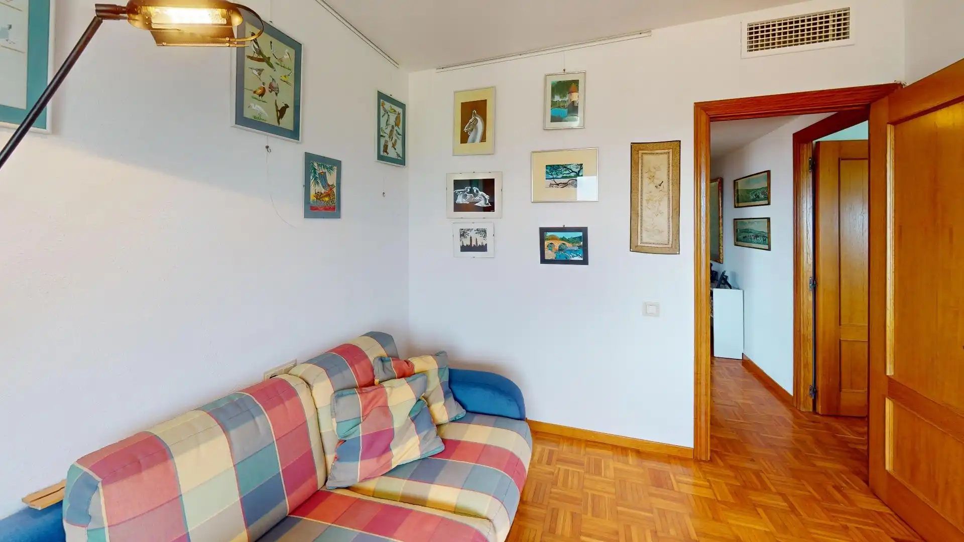 Sala de estar de Piso de alquiler en Valencia con Aire acondicionado, Parquet y Amueblado