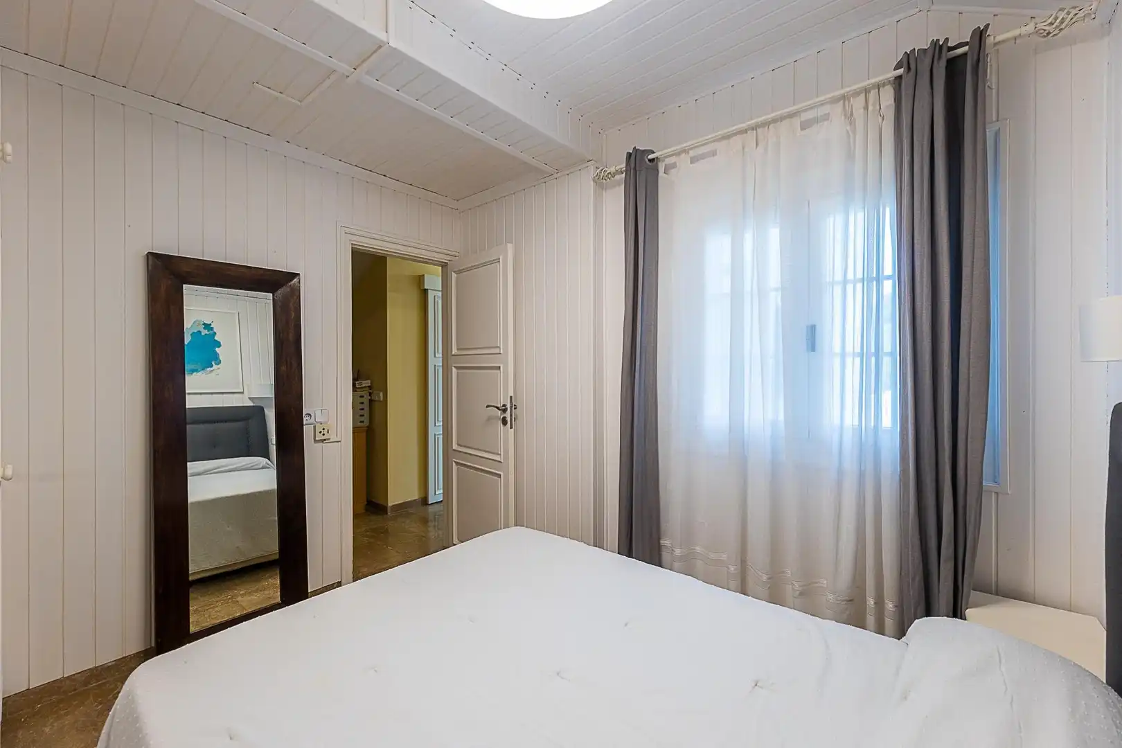 Habitación de Casa adosada en venta en Calvià con Aire acondicionado, Calefacción y Jardín privado