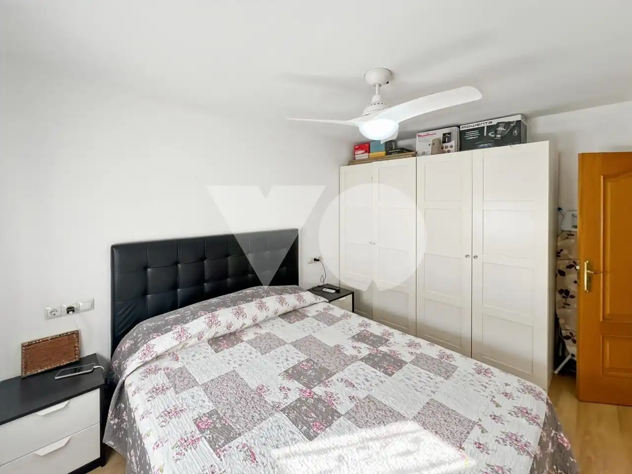 Bedroom of Flat for sale in Madrid  with Air Conditioner and Heating
