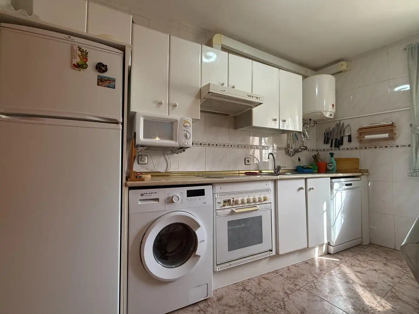 Kitchen of Houses for sale in Salmerón  with Heating